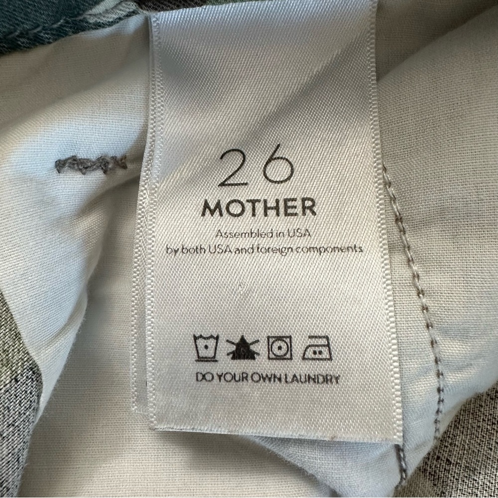 Mother  camo  women’s pants - Picture 4 of 14